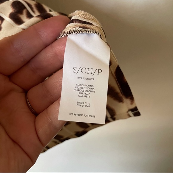 Cabi | Ginger Leopard Print Tank - Picture 4 of 7